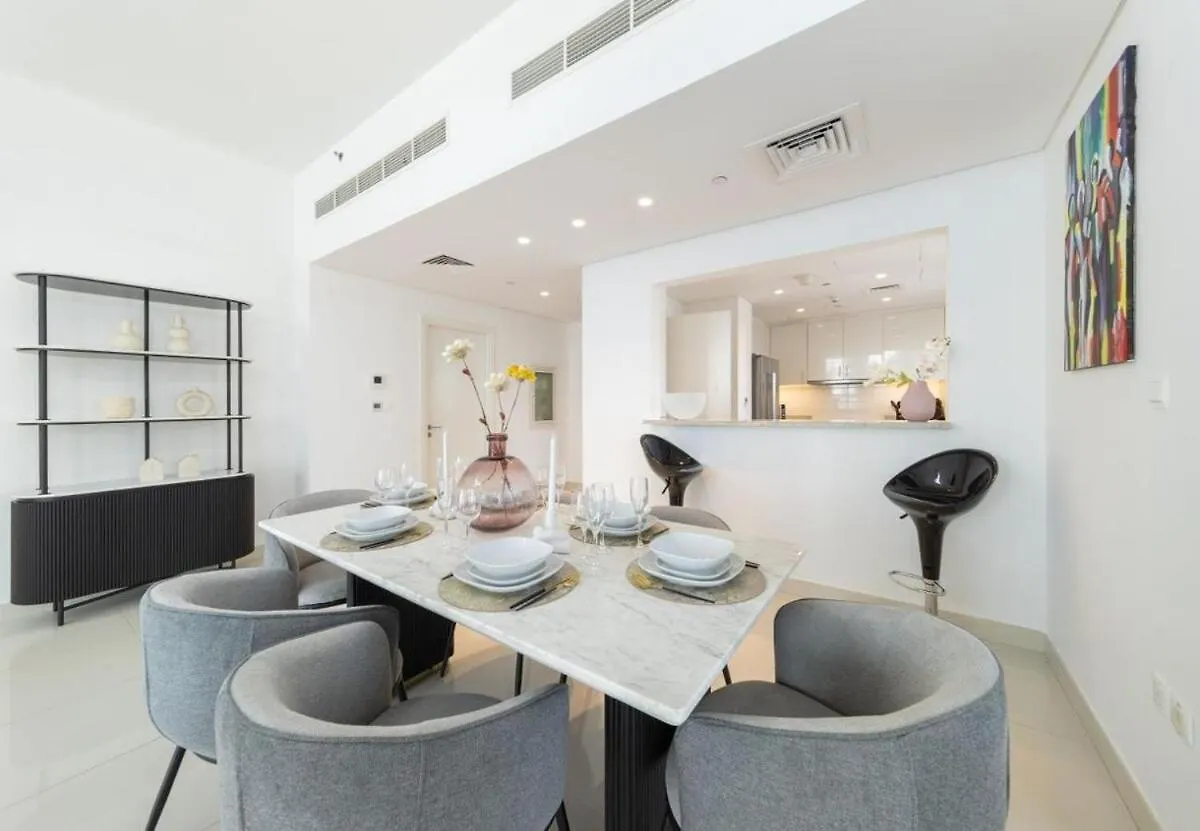 Luxury 3Br Downtown Dubai Retreat , Walk To Dubai Mall Apartment